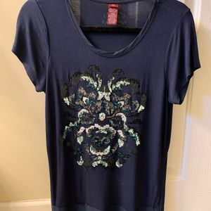 Olsen Europe short sleeve dressy tee with sequin design. EUC. Worn twice.